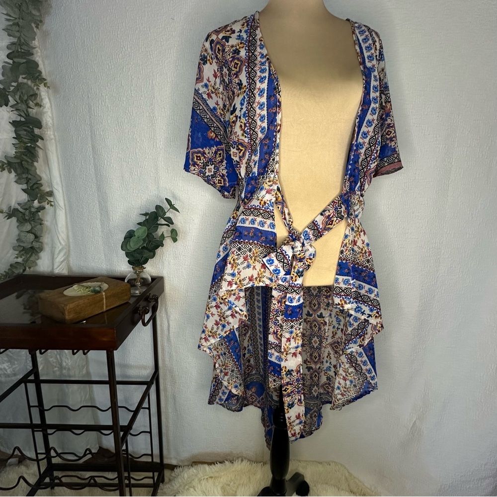 Live 4 Truth Floral Women's Casual Trendy Kimono Summer Cardi Top Size 2X.